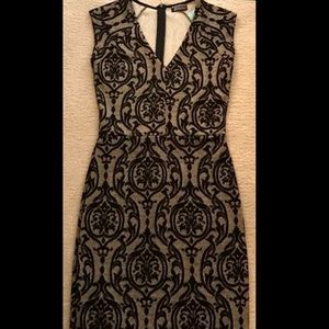 Papermoon Shelbee Metallic Gold & Black Textured